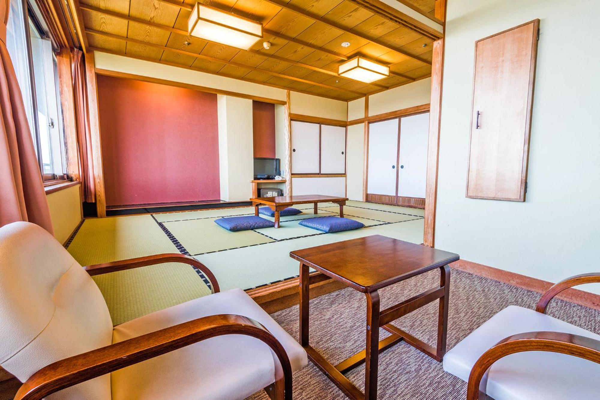 Ooedo Onsen Monogatari Nagayama 3*