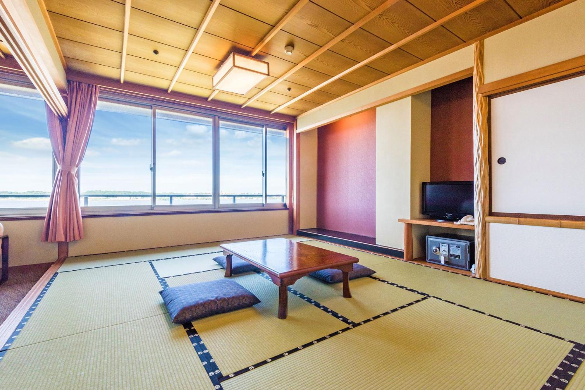 Ooedo Onsen Monogatari Nagayama 3*