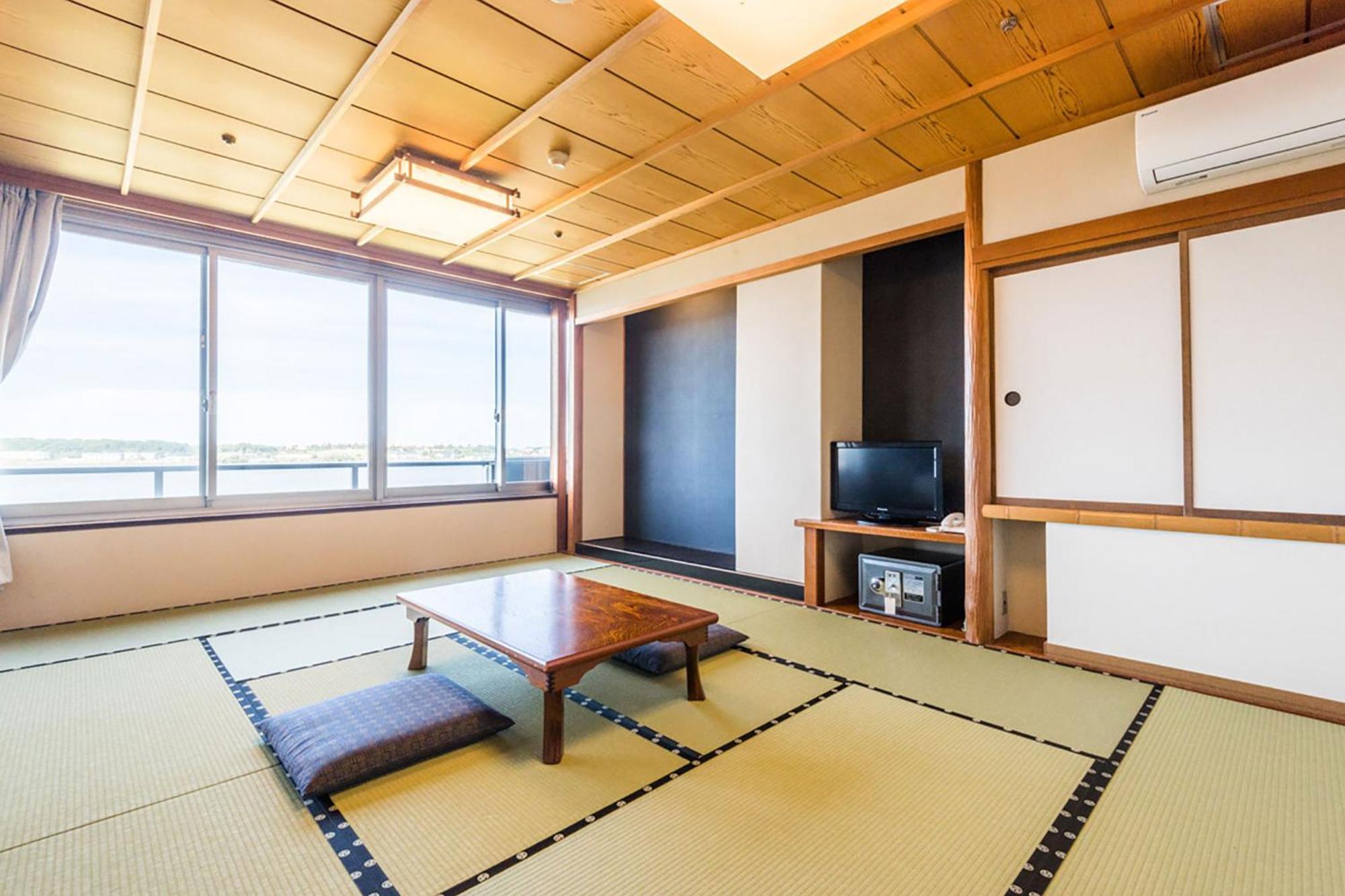 Ooedo Onsen Monogatari Nagayama 3*