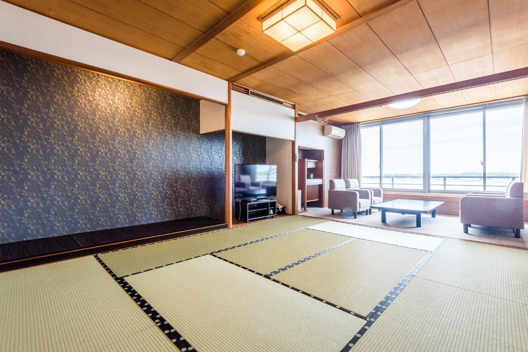 Ooedo Onsen Monogatari Nagayama 3*