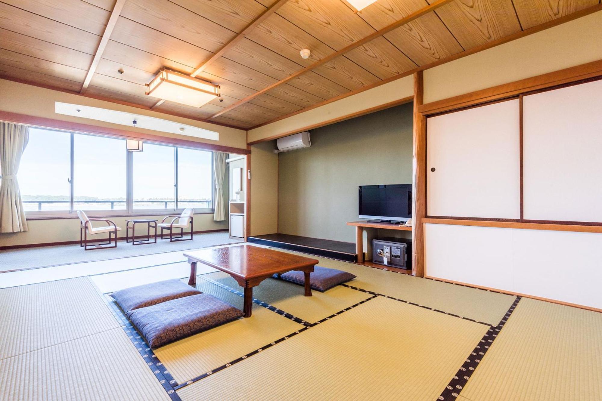 Ryokan Ooedo Onsen Monogatari Nagayama 3*